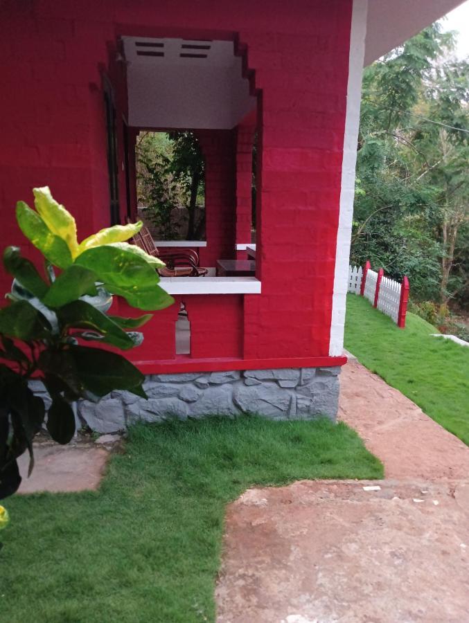 Vip Garden Resort Varkala Exterior photo
