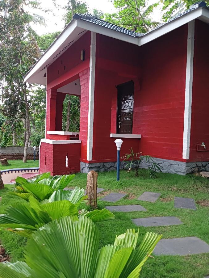 Vip Garden Resort Varkala Exterior photo